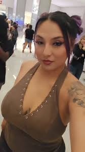 Nothing better than unplanned plans!!!! , #theweeknd #humpday #concert  #girlsnight #music #sing #party #fun