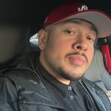 BREAKINGNEWS: WeightWatchers, the 62-year-old program that revolutionized  dieting for millions of people around the world, has filed for bankruptcy.  The company has struggled with about $1.5 billion in debt and has failed