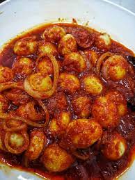 Dan cara nak masak sambal tumis ni tak susah sebenarnya cuma tak dinafikan daku masak sambal tumis tidak ikut resepi original orang lama dengan telur puyuh sangat bagus sebagai makanan diet telur memang dikenal sebagai makanan yang diperkaya akan kandungan protein di dalamnya. Resepi Sambal Tumis Telur Versi Telur Puyuh Resepi My
