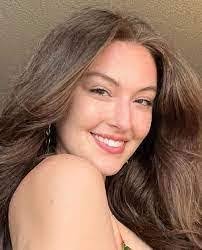 Lacey Payton's Instagram, Twitter & Facebook