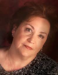 Virginia Ray's Instagram, Twitter & Facebook