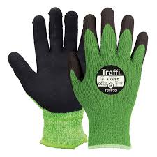 Given the sensitivity of the issue we simply indicate that the most common ppe used in pest control operations are gloves, glasses, headgear (hat or helmet. Traffiglove Tg5070 Thermic Cut Level 5 Safety Gloves