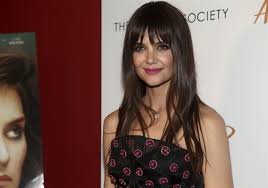 La fantasic la fine la cool la la la love ya. Katie Holmes Probes Mom Daughter Bond In Directorial Debut The Blade