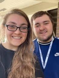 Can someone edit a photo with a purple box?