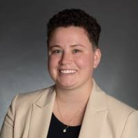 60+ perfiles de «Studer»