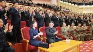 North korea's first lady, ri sol ju has made regular appearances at her husband's side in recent months as relations have warmed between north and south korea. Video Qui Est Ri Sol Ju La Tres Discrete Femme Du Dictateur Nord Coreen Kim Jong Un Lci