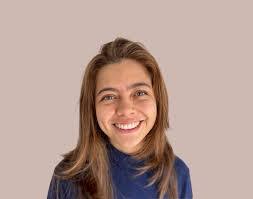 Alex Hively's Instagram, Twitter & Facebook