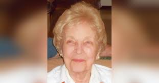 Ellen Higgins's Instagram, Twitter & Facebook