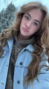 Courtney Venable's Instagram, Twitter & Facebook