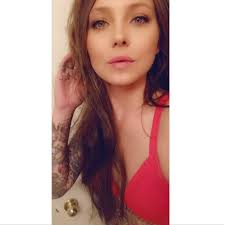 Kali Bird (@imkalibird)