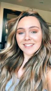 Pin By Gabriela On Tik Tok In 2020 My Hair The Most Beautiful Girl Girl Celebrities