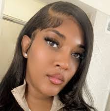 Sharia Brown's Instagram, Twitter & Facebook