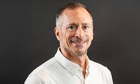 Derek Brink's Instagram, Twitter & Facebook