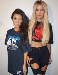 Jun 01, 2021 · a post shared by kourtney kardashian (@kourtneykardash) on her lifestyle website poosh , kardashian breaks down her advice, and her first tip is to use a body scrub regularly. Kourtney And Khloe Kardashian Plastic Surgery Looking Photo The Hollywood Gossip