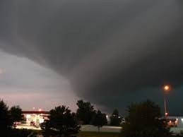 5:53 pm kttc weather , weather now. Shorelines Blog Archive Land Hurricanes The Science Behind The Derecho Shorelines