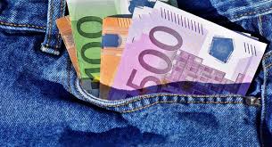 Subito a casa e in tutta sicurezza con ebay! Cat Timp Vor Mai Putea Folosi Moldovenii Bancnotele De 500 De Euro