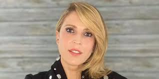 La actriz, comediante y presentadora dio detalles, este martes en su cuenta de instagram, del incidente video el esposo de alejandra azcártate, con el que lleva 15 años y del que poco habla. Yilrs2azvncupm