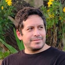 Elio Rivero's Instagram, Twitter & Facebook