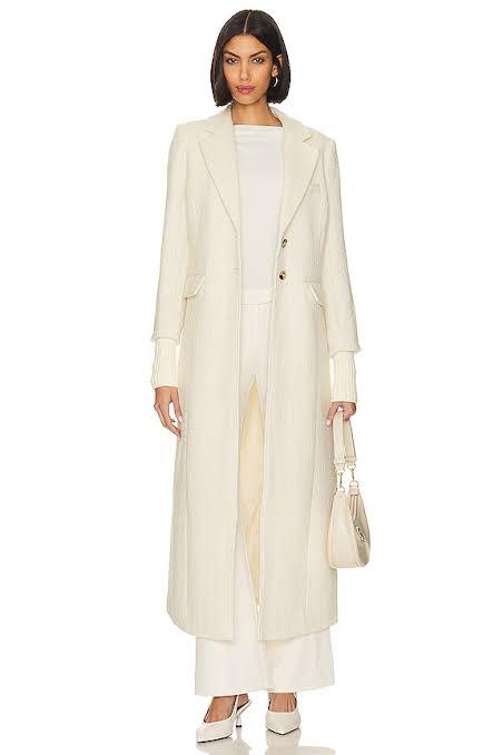 WINTER WHITE COATS | One Small Blonde | Dallas Fashion Blogger
