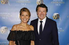 Is she dating or bisexual? Mots Doux Et Cliches Intimes Laura Tenoudji Fete L Anniversaire De Christian Estrosi