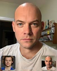 Derek Curry's Instagram, Twitter & Facebook