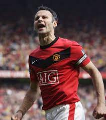 Download free ryan giggs wallpapers for your desktop. Ryan Giggs Photo 4 Of 16 Pics Wallpaper Photo 458394 Theplace2