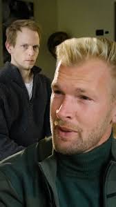 Binnenkort neemt Ruben Van Gucht het op tegen Peter Vandenbempt in De  Slimste Mens. In een artikel hierover koos voetbalnieuws.be voor een  opvallende foto. Daarom ging Willem bij Ruben langs om ...