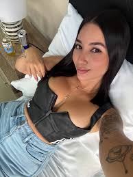 Karol Rosado @KarolRosado_ - Twitter Profile | TwStalker