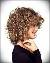 Smooth a hydrating serum through your curls to keep them. Hairstyles For Short Hair 2019 Trends And Pretty Ideas Short And Curly Haircuts Curly Hair Styles Curly Hair Styles Naturally Short Curly Hair