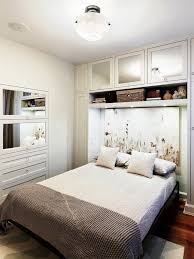 kleine slaapkamer tips woontrendz bedroom designs for couples small bedroom storage small master bedroom