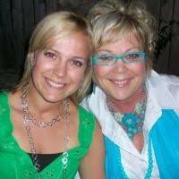 Lisa Coufal's Instagram, Twitter & Facebook