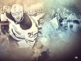Leon draisaitl reacts to winning mvp and says it's an honor for him to join dirk nowitzki as the only oilers center leon draisaitl, who led the nhl with 110 points, is a finalist for the hart trophy (nhl. Leon Draisaitl Nhl Eishockey Karriere Titel Erfolge
