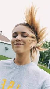 Kaitlyn Moss's Instagram, Twitter & Facebook