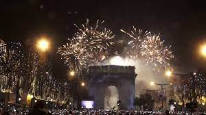 Le feu d'artifice à paris le 31 décembre 2018 / capture youtube bfmtv. Feu D Artifice Du Nouvel An Paris France 31 Decembre 2016 Youtube