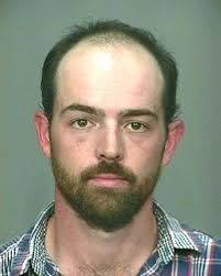 California fugitive arrested in Kona 06-23-04