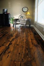 Rustic engineered hardwood flooring is the perfect choice when you want the warmth and character of a rustic floor in a location where a solid hardwood floor is not likely to perform well due to moisture and humidity. Interior A Small Room With The Rustic Wood Flooring Ideas With The Smart And Amazing Design With Th Rustic Wood Floors Reclaimed Wood Floors Wood Floor Design