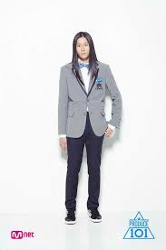 Produce 101 season 2 brings together 101 trainees from different entertainment companies in south korea, and 11 trainees are selected through audience voting to form a boy band. Produce 101 Season 2 Ep 3