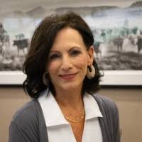 Sue Straughan's Instagram, Twitter & Facebook