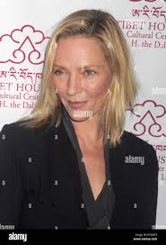 House 4 3 03 hi-res stock photography and images