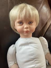 LLOYD MIDDLETON DOLLS