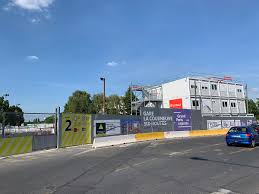 Choose from more than 5,000 properties, ideal house rentals for families, groups and couples. La Courneuve Six Routes Metro De Paris Wikipedia