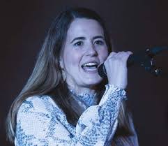 Amy Wiler's Instagram, Twitter & Facebook