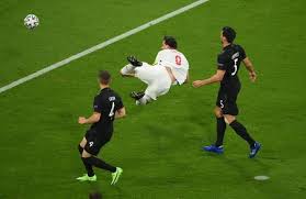 A inglaterra está nas quartas de final da eurocopa. 9l1yrbx2i44yam