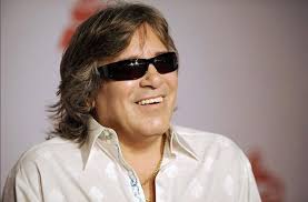 José Feliciano homenajeado con una exposición de fotos y discos de su  carrera