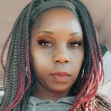 Shannon Mciver's Instagram, Twitter & Facebook