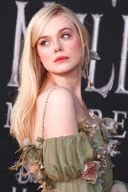 Elle Fanning Compilation In 2021 Elle Fanning Style Elle Fanning Dakota And Elle Fanning
