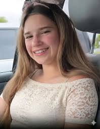 🌺 Karolina Protsenko 🌺 نا 。ぽん DO요C