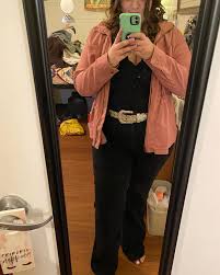 Eileen (@eileens.styles) • Instagram photos and videos