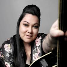 Lacey Hill: album, låtar, konserter