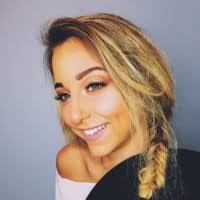 Lilia Walker's Instagram, Twitter & Facebook